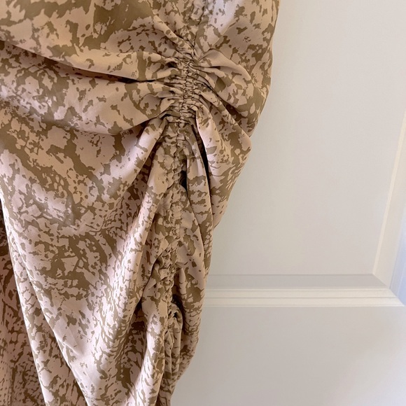 NWOT Forever 21 Ruched Drawstring Midi Dress Size Small - Picture 5 of 6